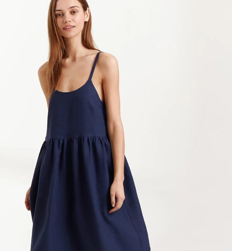 Abito in Lino con Spalline Sottili - Leggero e Naturale