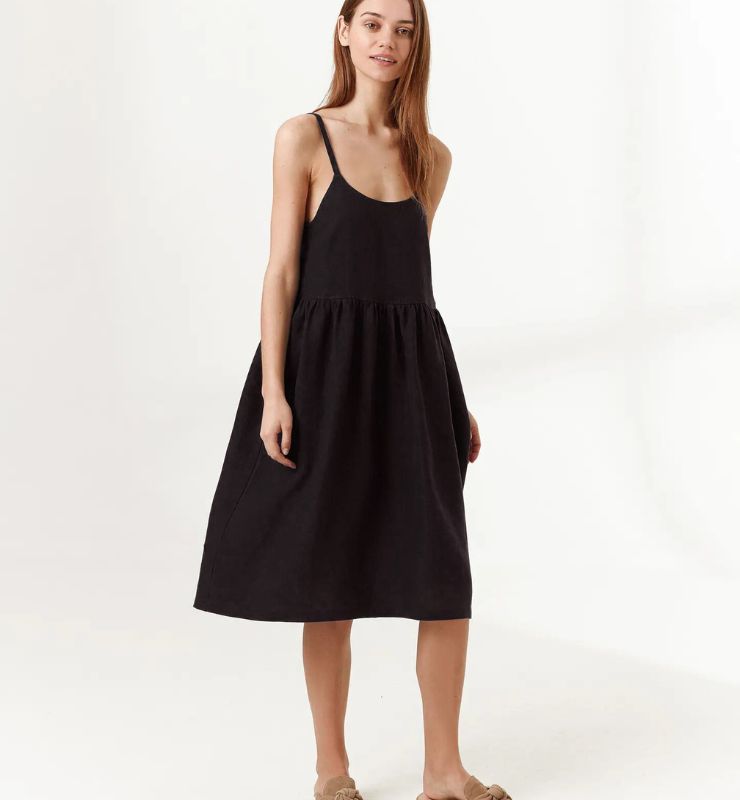 Abito in Lino con Spalline Sottili - Leggero e Naturale