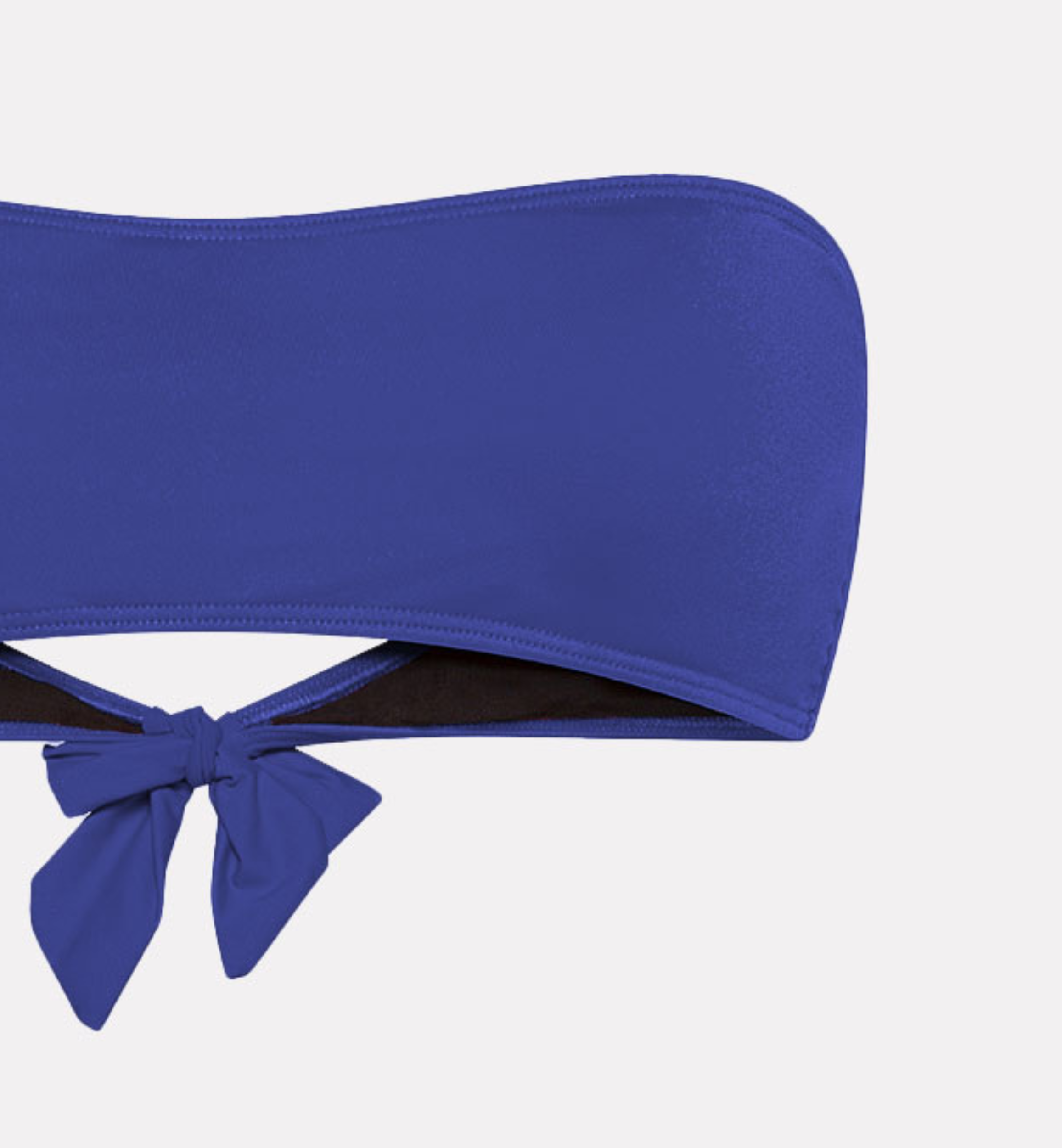 Top costume a fascia con coppa in tessuto riciclato