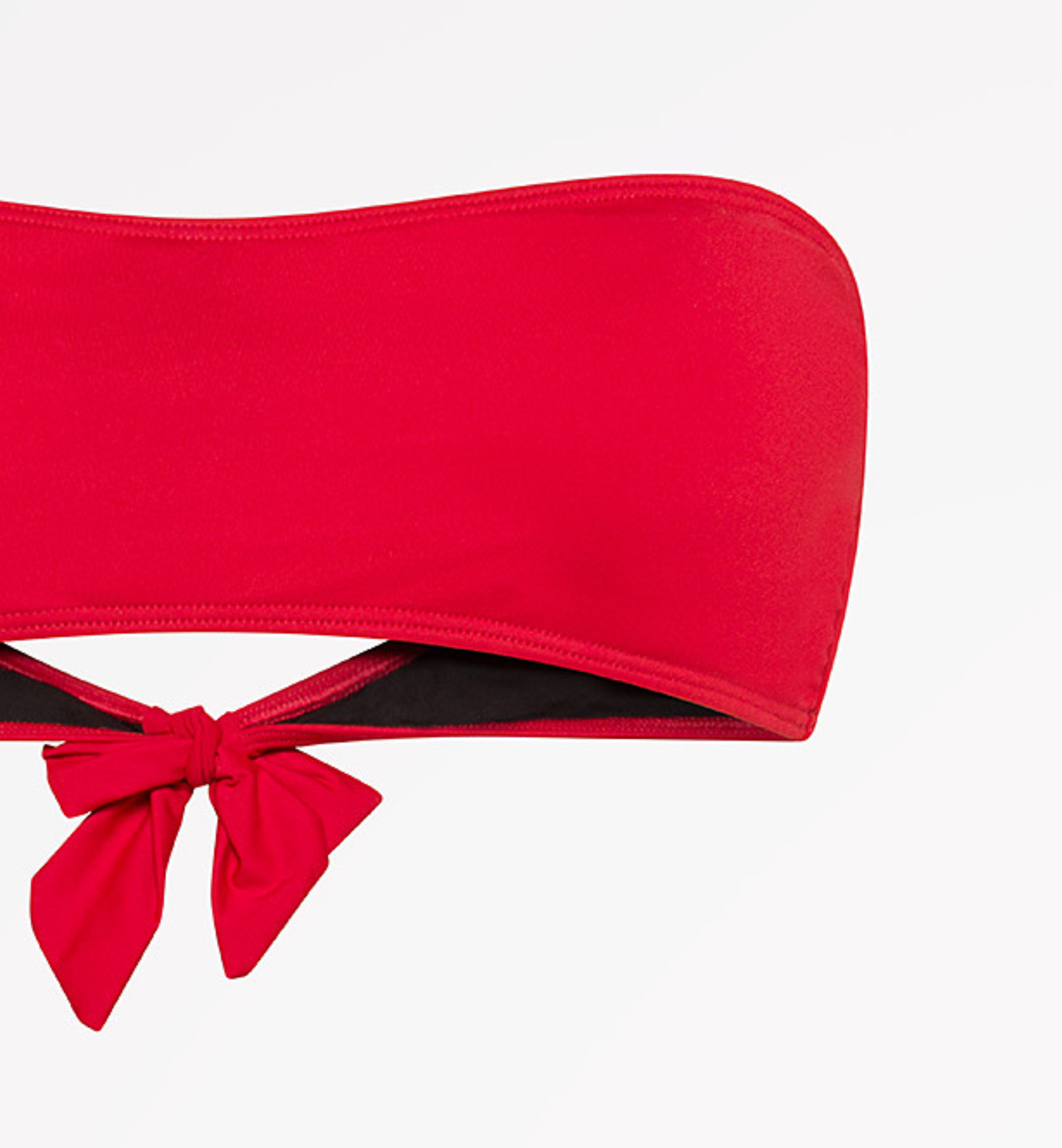 Top costume a fascia con coppa in tessuto riciclato