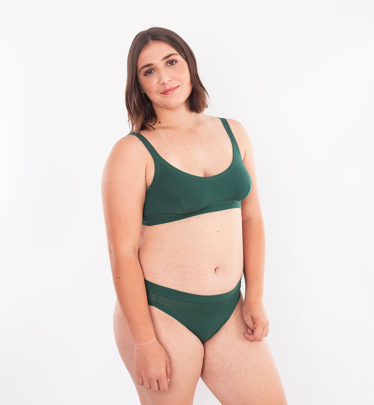 Classic briefs in natural fabric