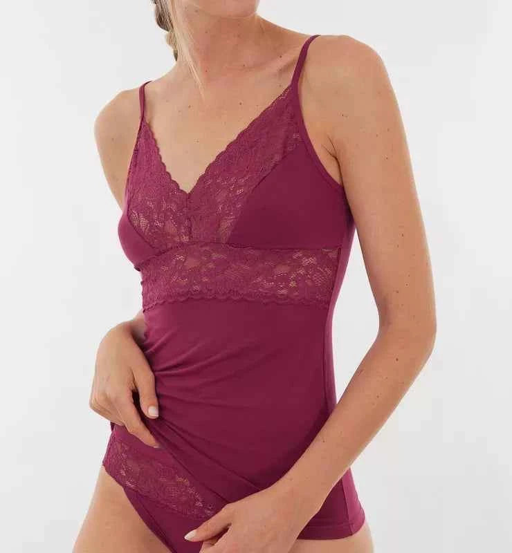 Canottiera in tessuto naturale e pizzo biodegradabile