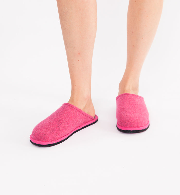 Recycled wool felt slippers