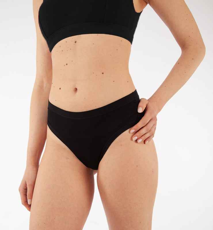 Slip midi taglio laser in TENCEL™