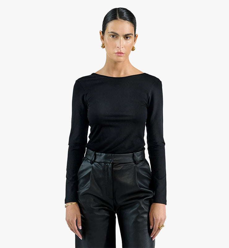 Maglia con Scollatura Profonda sulla Schiena in Viscosa ECOVERO™ - CASAGIN