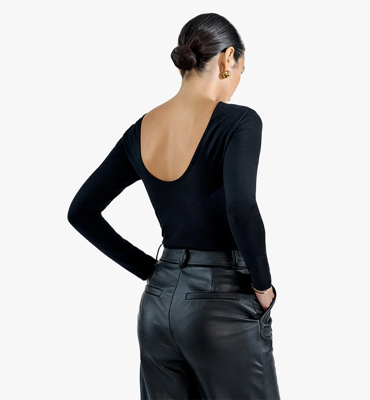 Maglia con Scollatura Profonda sulla Schiena in Viscosa ECOVERO™ - CASAGIN