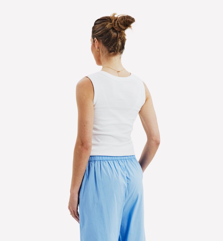 Canotta scollo a v a costine in Cotone Biologico