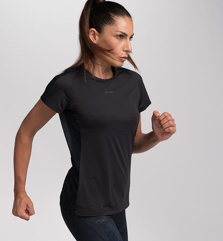 Ultra-light, eco-sustainable sports T-shirt