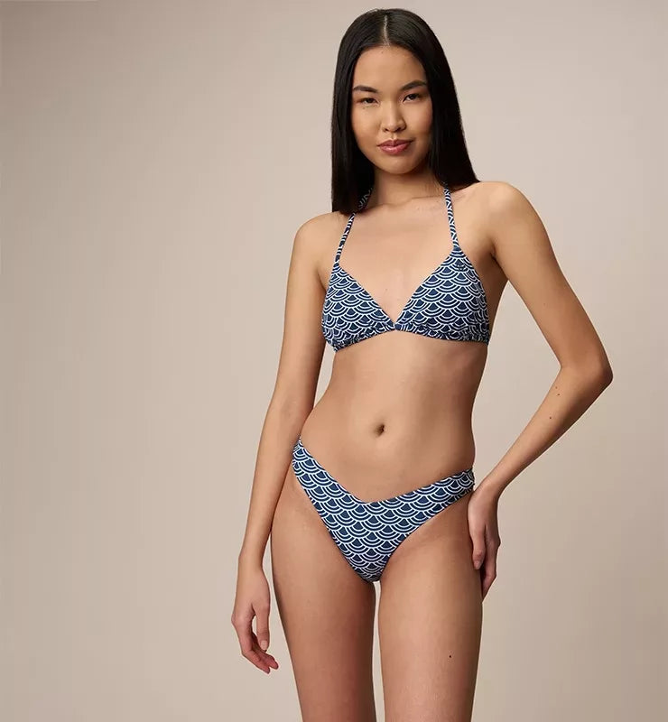 Triangle top with eco bikini cup in ECONYL® regenerated nylon