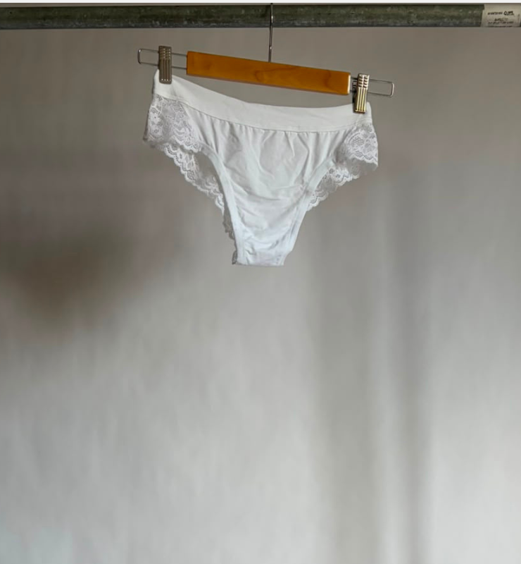 Basiliana pizzo bio e Tencel™ bianco