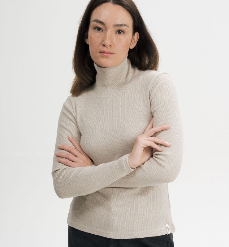 Maglia a collo alto in cotone biologico