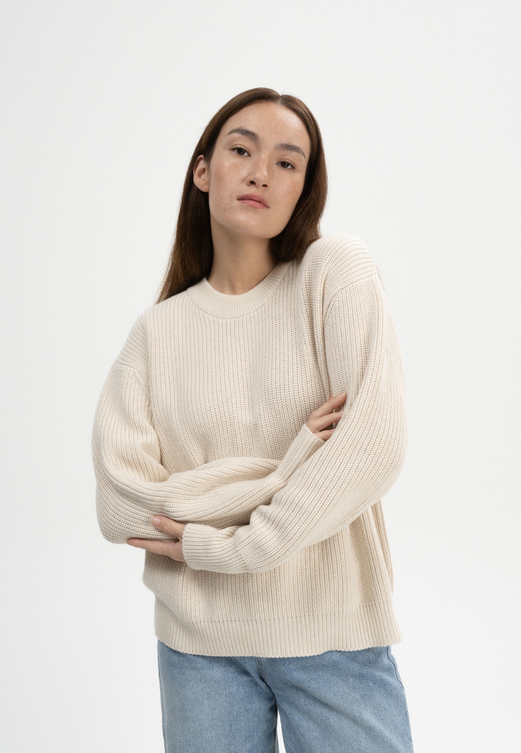 Maglione girocollo a costine in 100% caldo cotone organico
