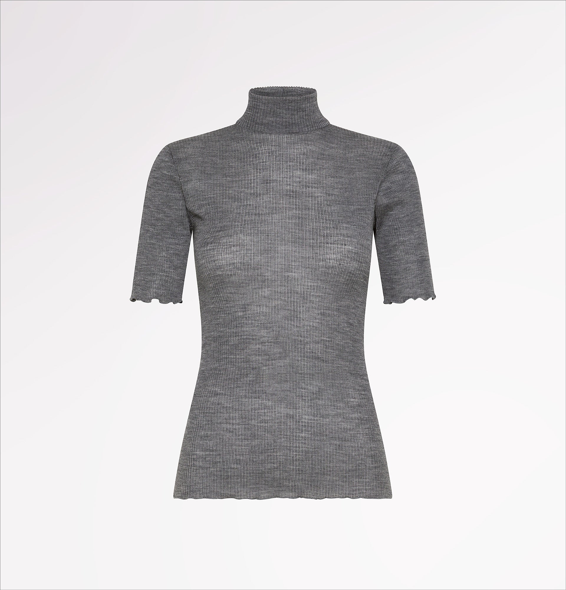 Short-sleeved wool turtleneck