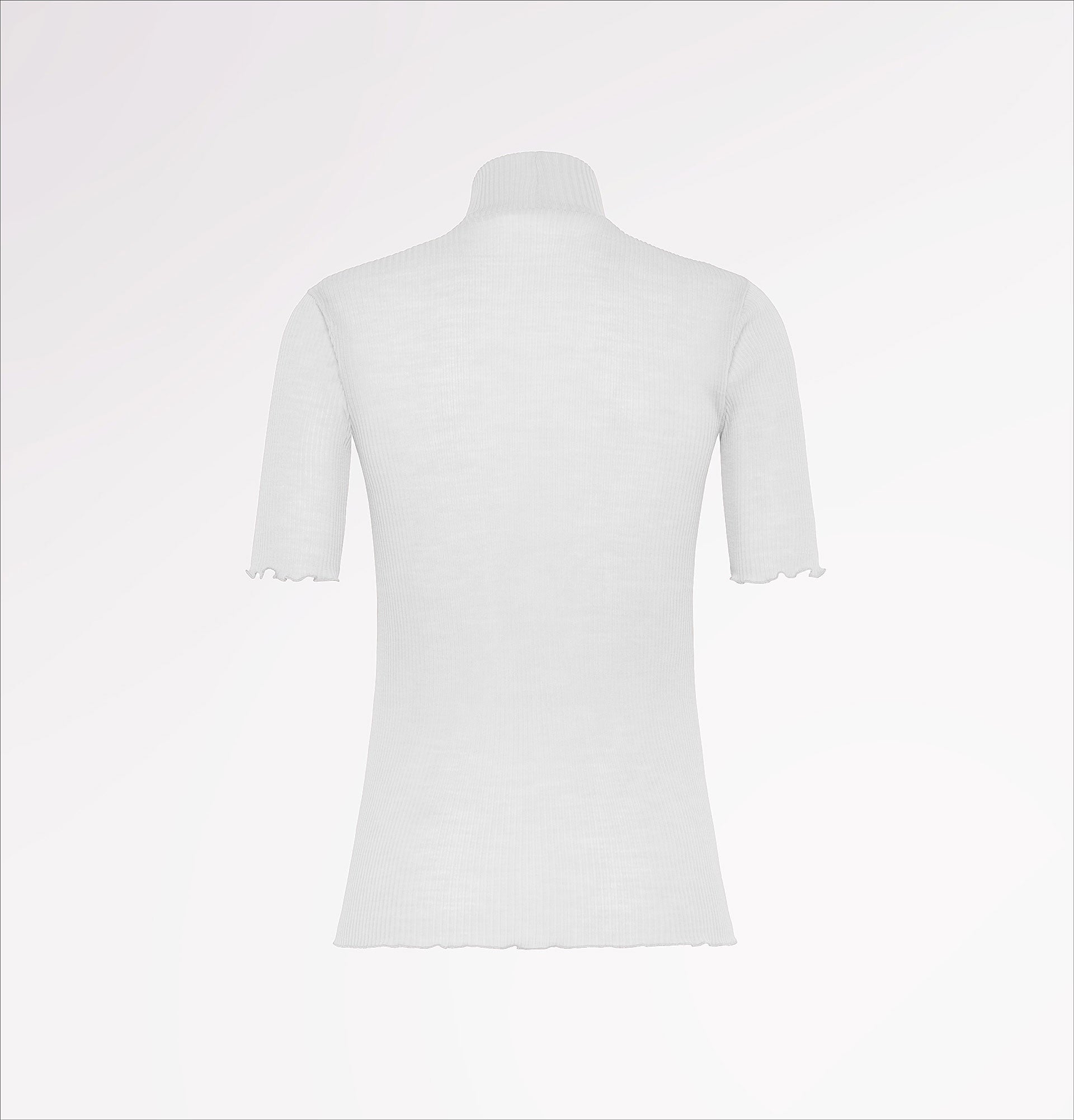 Short-sleeved wool turtleneck