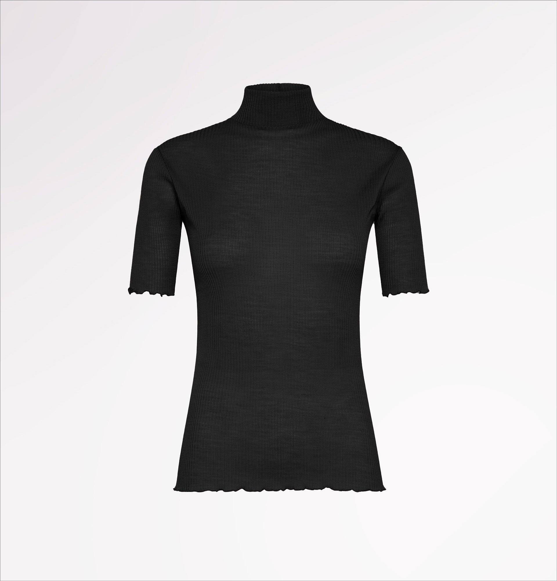 Short-sleeved wool turtleneck