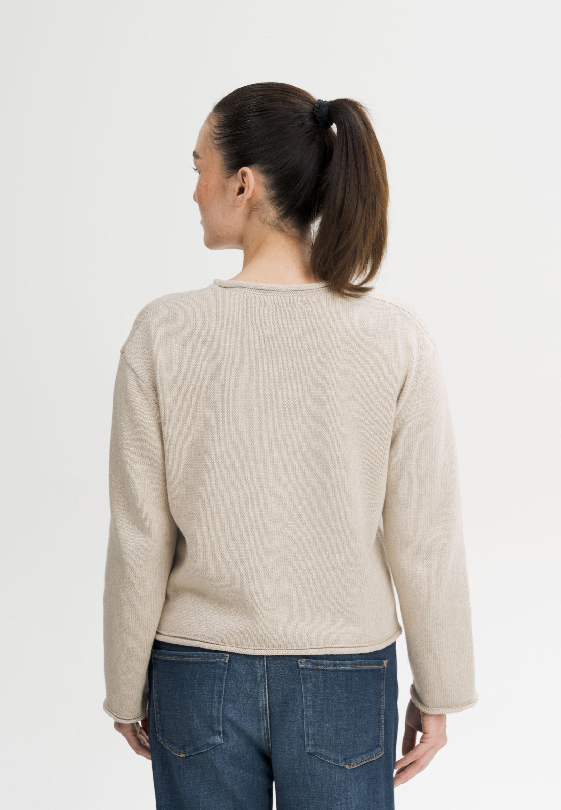 Maglia in Cotone Biologico – Girocollo e Vestibilità Boxy