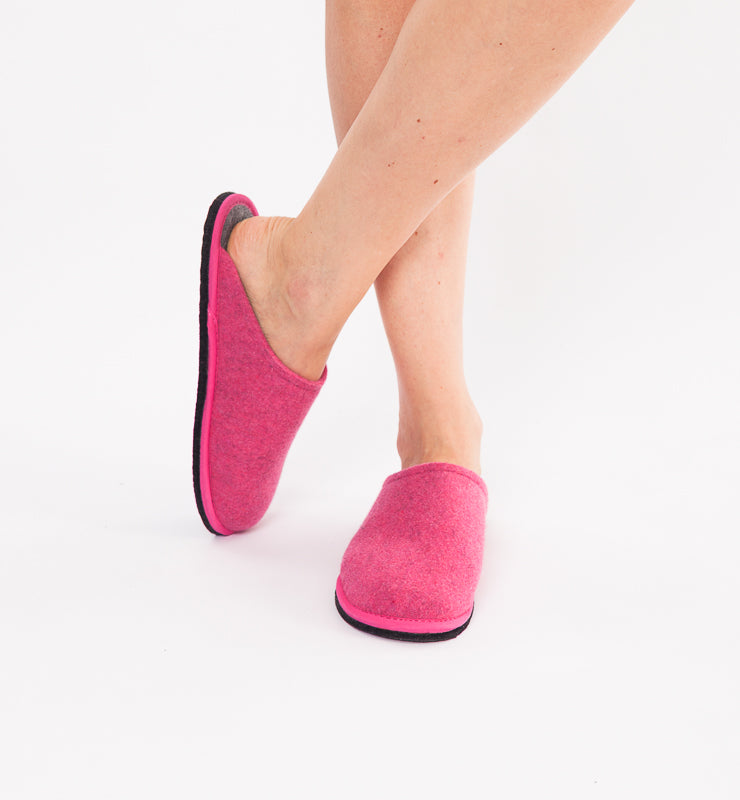 Recycled wool felt slippers