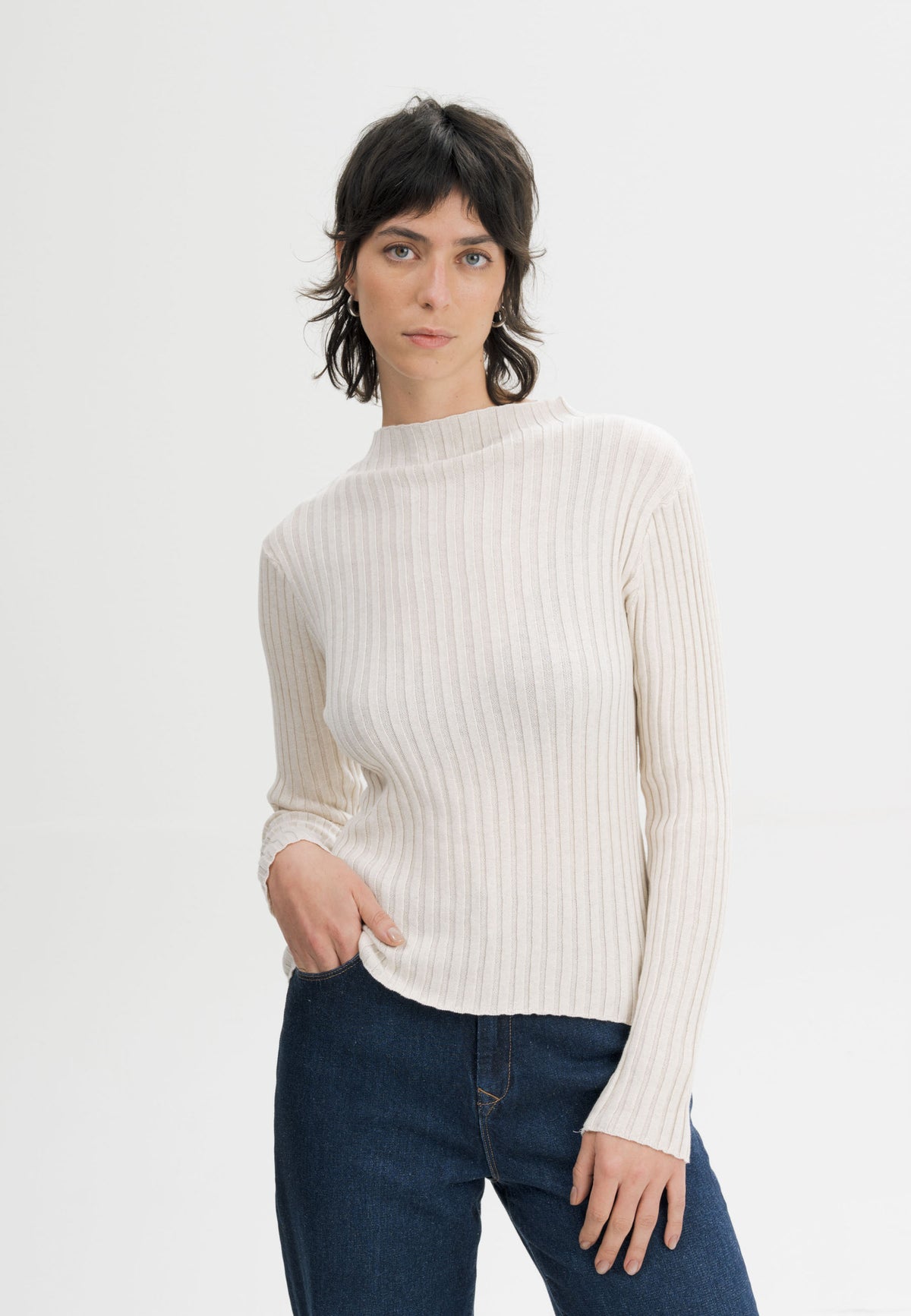 Long-sleeved sheath dress in 100% organic cotton